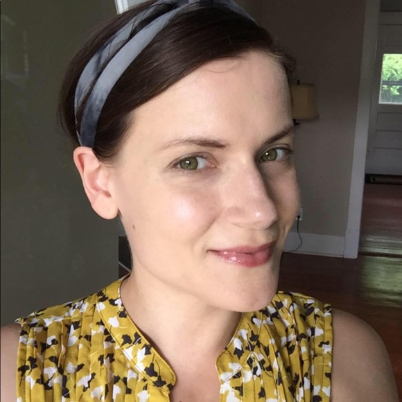 Meet your Posher, Sarah - Picture 1 of 1